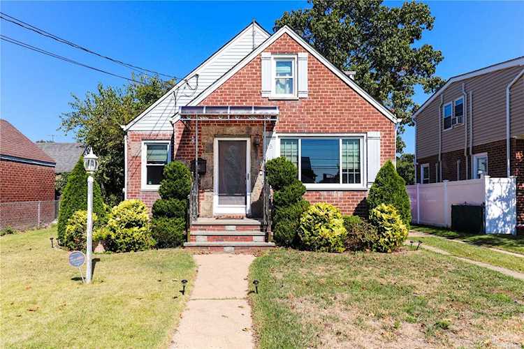 113 Kent Road Valley Stream, NY 11580