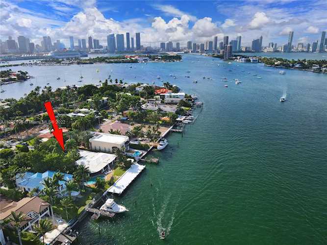 345 N Hibiscus Dr Miami Beach, FL 33139