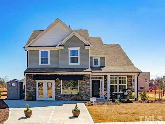 821 Heartpine Drive Mebane, NC 27302