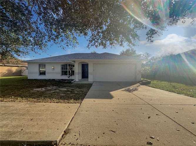 1212 Cheshire St Groveland, FL 34736