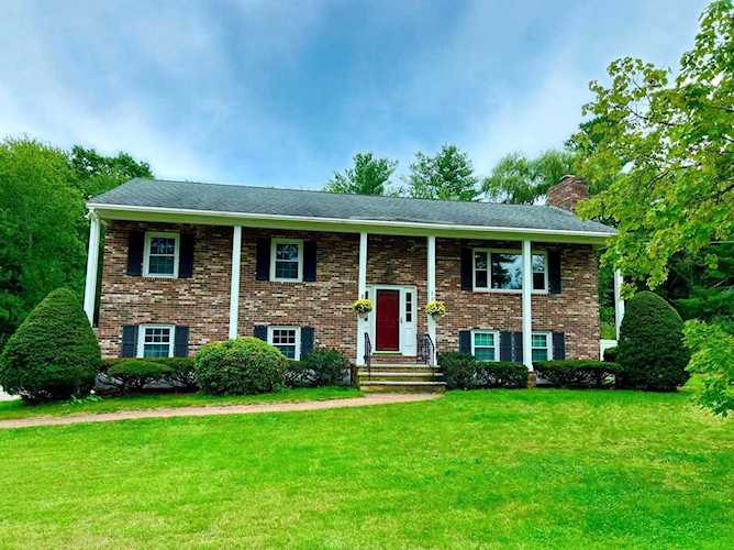 3 Belair Ln Salem, NH 03079 | MLS 4930987 Photo 1