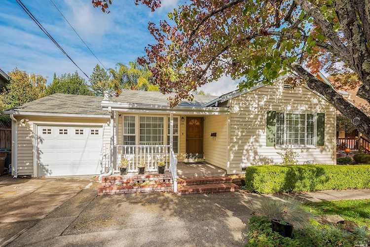 332 William Avenue Larkspur, CA 94939 | MLS 322096871 Photo 1