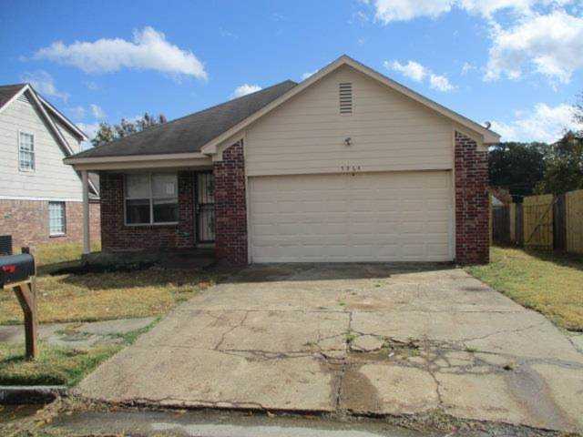 5964 E Wagon Hill Rd Millington, TN 38053
