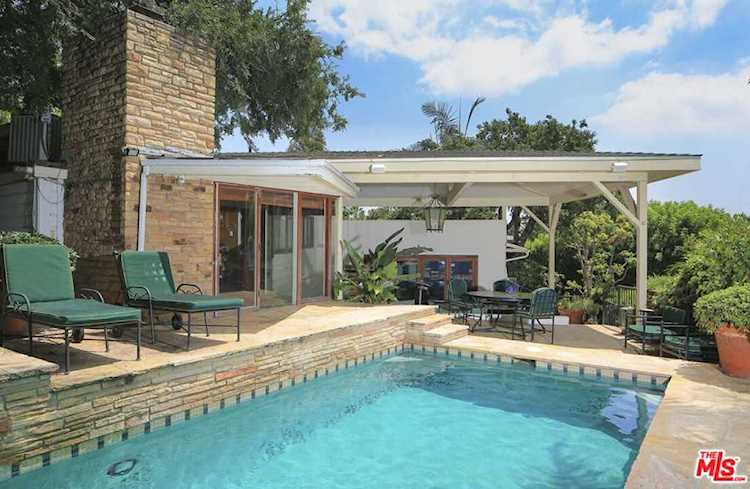 1221 Hilldale Ave Los Angeles, CA 90069