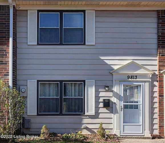 9813 Oakshire Dr Louisville, KY 40299