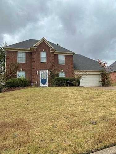 25 Oakleaf Cv Oakland, TN 38060