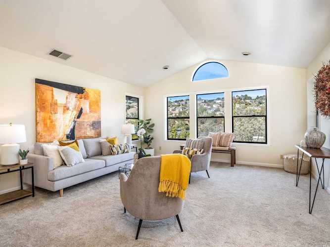 3 Robert Court San Rafael, CA 94901 | MLS 322094049 Photo 1