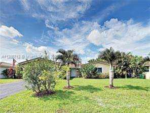 7810 NW 41st St Coral Springs, FL 33065 | MLS A11286712 Photo 1