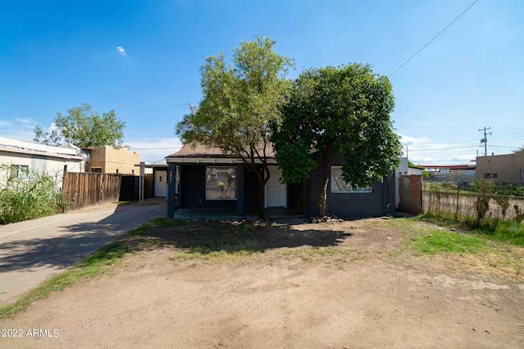 2621 W Melvin Street Phoenix, AZ 85009 | MLS 6449942 Photo 1