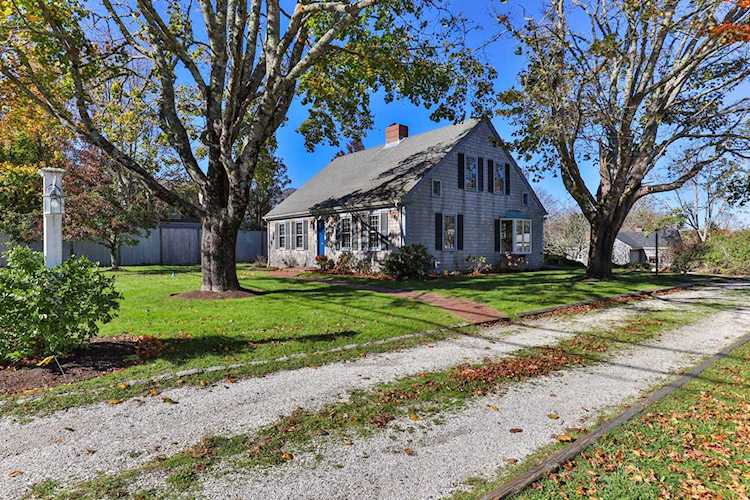 400 Lower County Road Harwich Port, MA 02646
