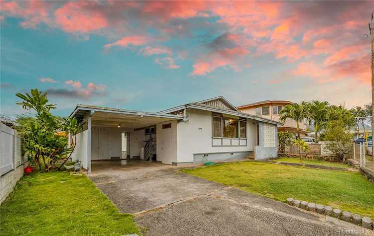 1698 Kino Street Honolulu, HI 96819 | MLS 202223811 Photo 1