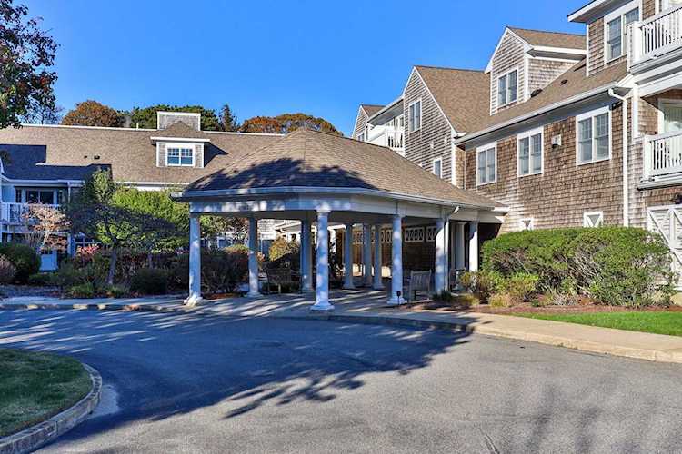 912 Main Street Chatham, MA 02633