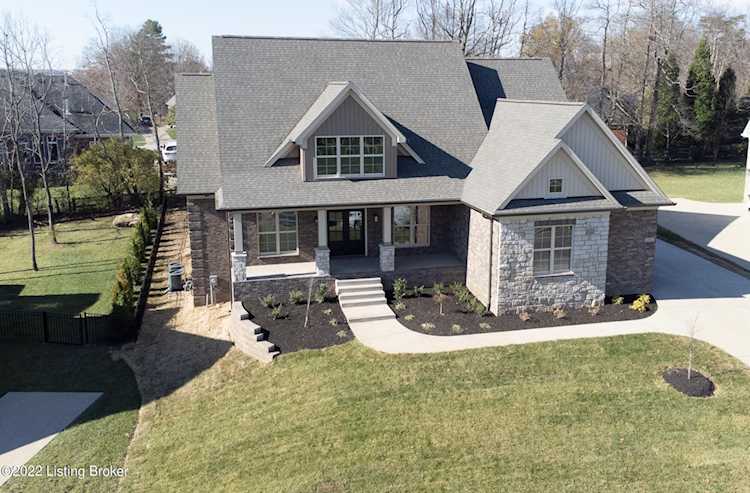 1402 Willow Pointe Ct Louisville, KY 40223