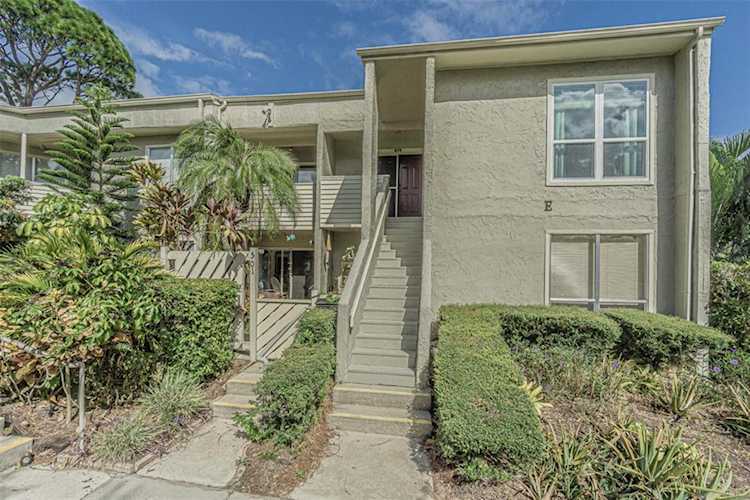 502 Windrush Bay Dr #502 Tarpon Springs, FL 34689