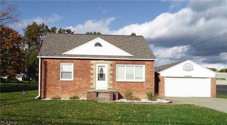369 Ridge Rd Newton Falls, OH 44444