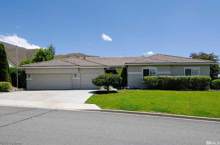 6120 E Hidden Valley Dr Reno, NV 89502-8745