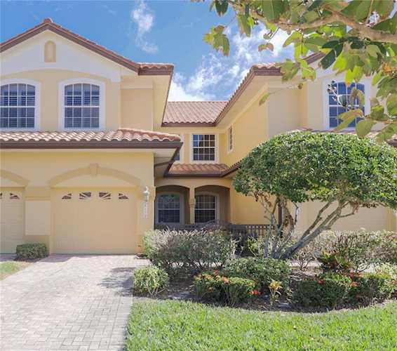 8159 Miramar WAY #202 Lakewood Ranch, FL 34202
