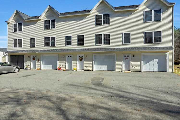 138 Exeter Rd #14 Epping, NH 03042