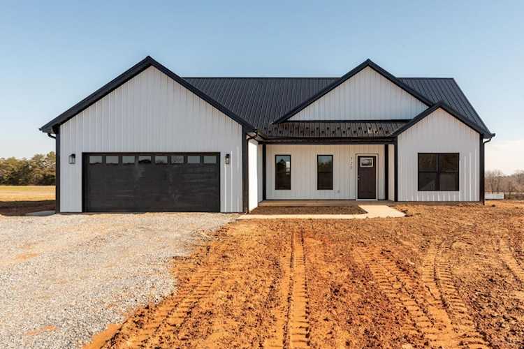 720 Collins Ferry Rd Gladys, VA 24554 | MLS 341385 Photo 1