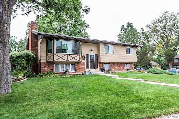 2025 Yorktown Ave Fort Collins, CO 80526 home for sale, MLS#3187235 Photo 1