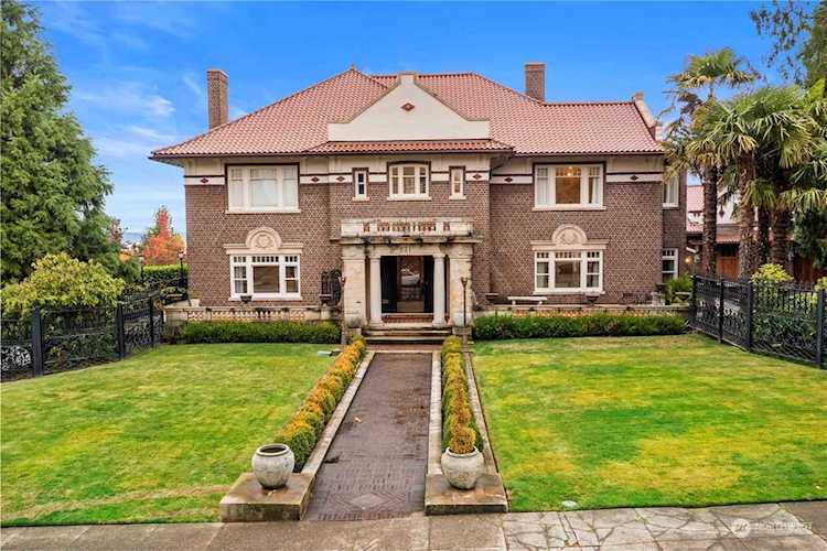 521 N Yakima Tacoma, WA 98403