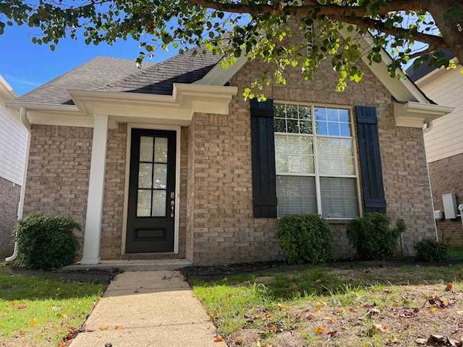 1568 Wynne Rd Cordova, TN 38016