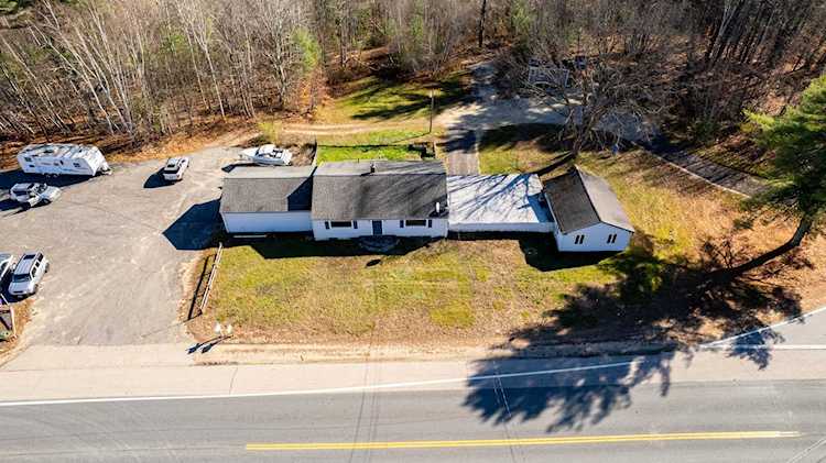 1079 Calef Hwy Barrington, NH 03825