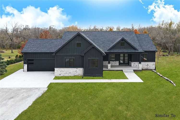 405 Woodhaven Dr Polk City, IA 50226