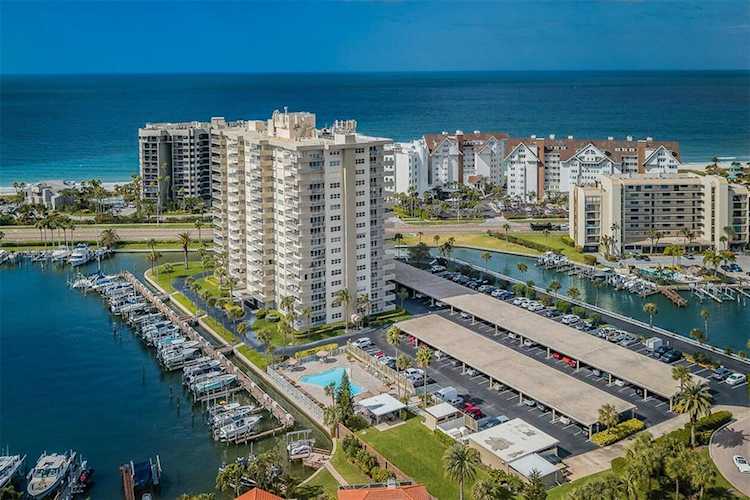 1621 Gulf Blvd #406 Clearwater, FL 33767