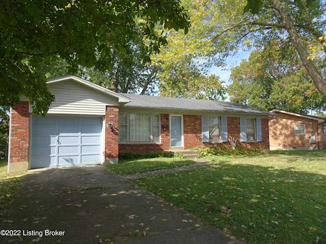 8612 Cotswold Dr Louisville, KY 40258 | MLS 1623767 Photo 1