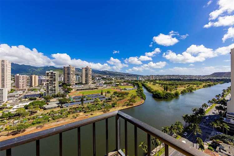 2121 Ala Wai Boulevard #2206 Honolulu, HI 96815
