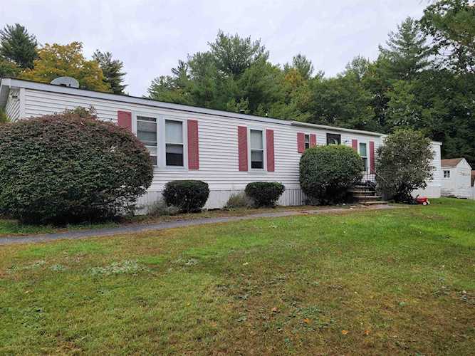Bean Group | 27 Sycamore Blvd Farmington 03835 NH | home for sale Photo 1