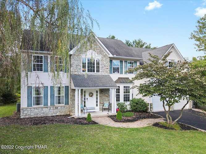 2362 Snapdragon Pt East Stroudsburg, PA 18301 | MLS PM-100742 Photo 1