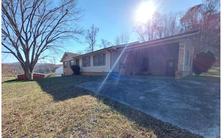 4748 Anderson Rd Hiawassee, GA 30546