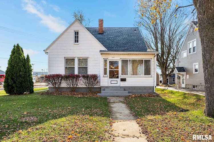146 N Maple Ave Morton, IL 61550