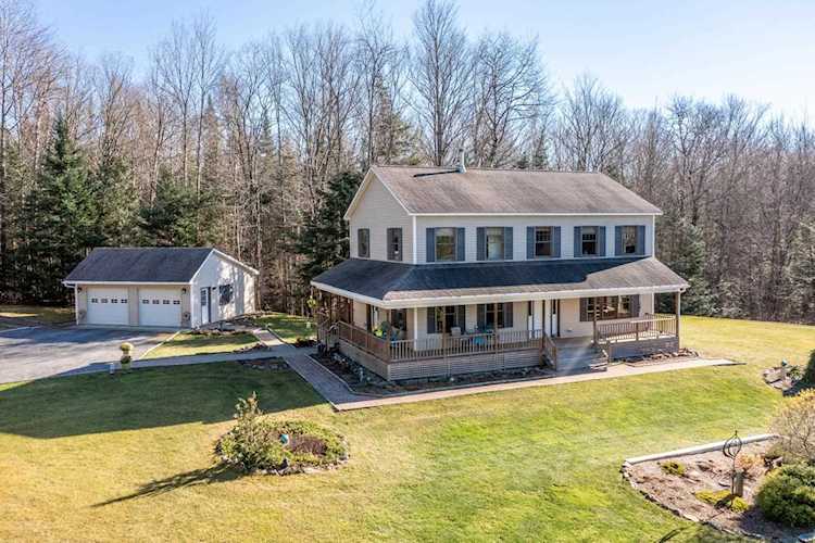 72 Keene Rd Walden, VT 05873