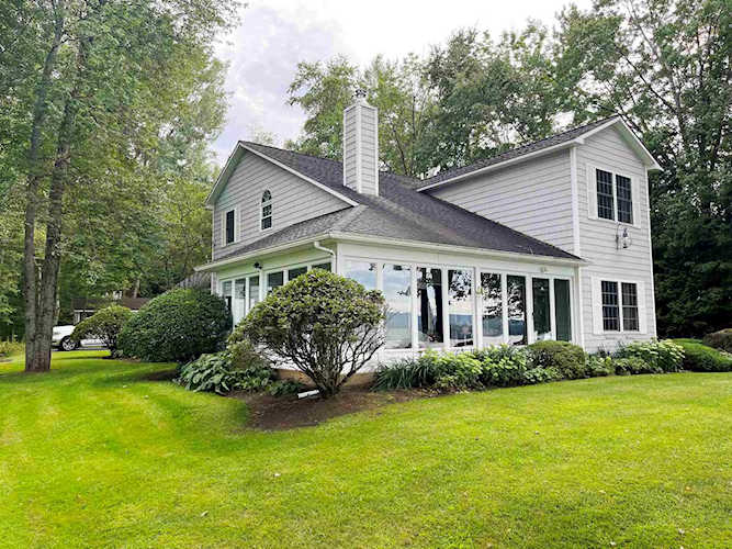 Bean Group | 120 Clover Ln Newport City 05855 VT | home for sale Photo 1