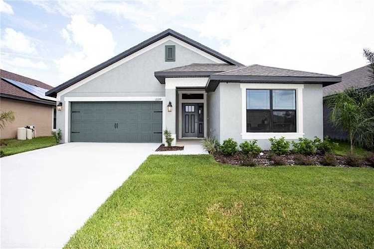 38104 Countryside Place Dade City, FL 33525