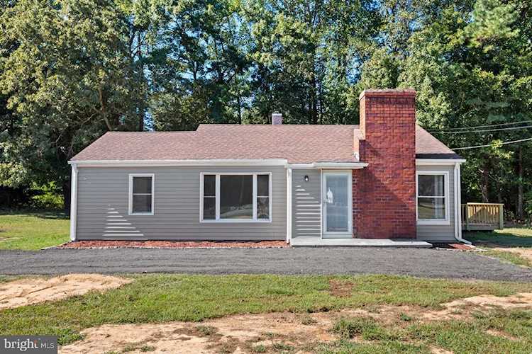25387 Three Notch Rd Hollywood, MD 20636