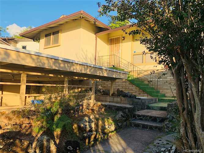 1717 Ala Amoamo Place Honolulu, HI 96819