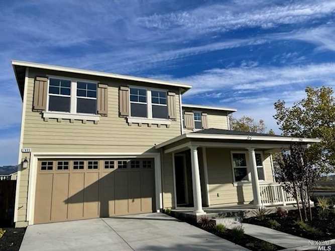 7493 Walker Way Rohnert Park, CA 94928