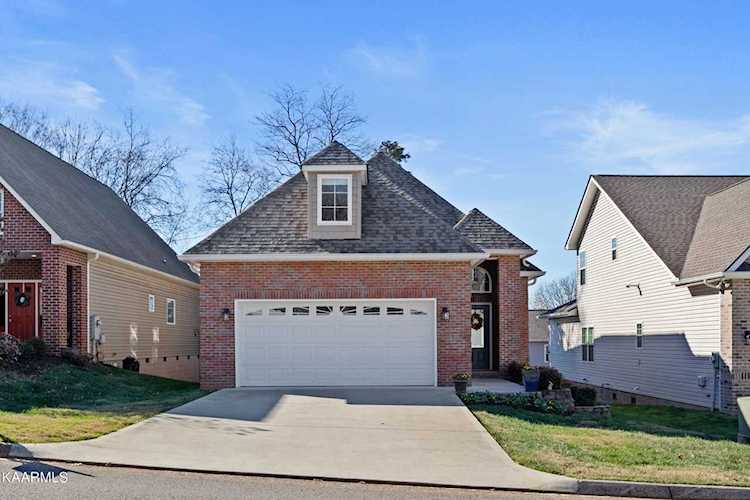1033 Gothic Manor Ln Knoxville, TN 37923