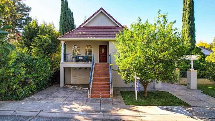676 39th Street Sacramento, CA 95816