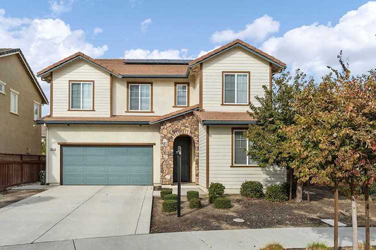 18443 Ensign Way Lathrop, CA 95330