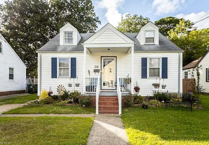 5740 Cornick Rd Norfolk, VA 23502 home for sale, MLS#10464201 - Crescas Real Estate Photo 1