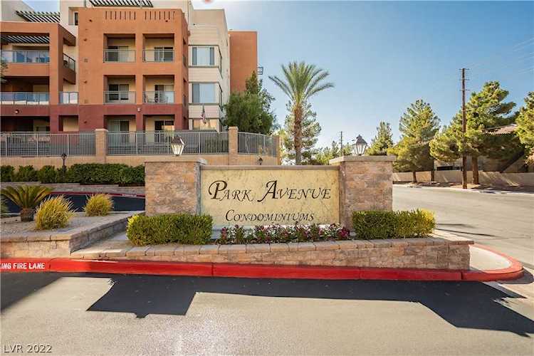 39 E Agate Ave #203 Las Vegas, NV 89123