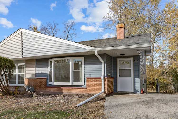 280 W Berkley Ln Hoffman Estates, IL 60169