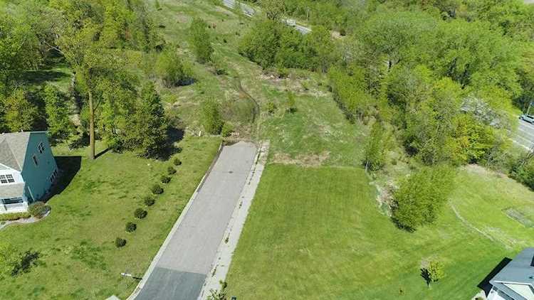 XXX Jansen Avenue SE Rockford, MN 55373