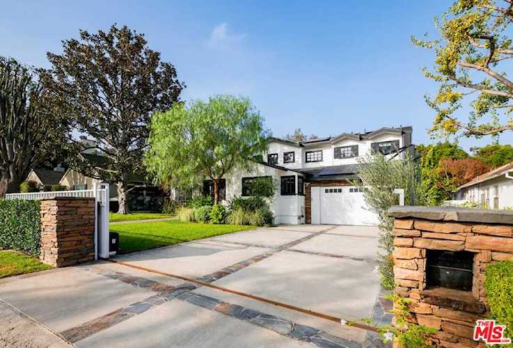 4005 Mary Ellen Ave Studio City, CA 91604