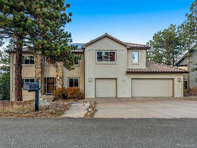 22141 Chippewa Golden, CO 80401